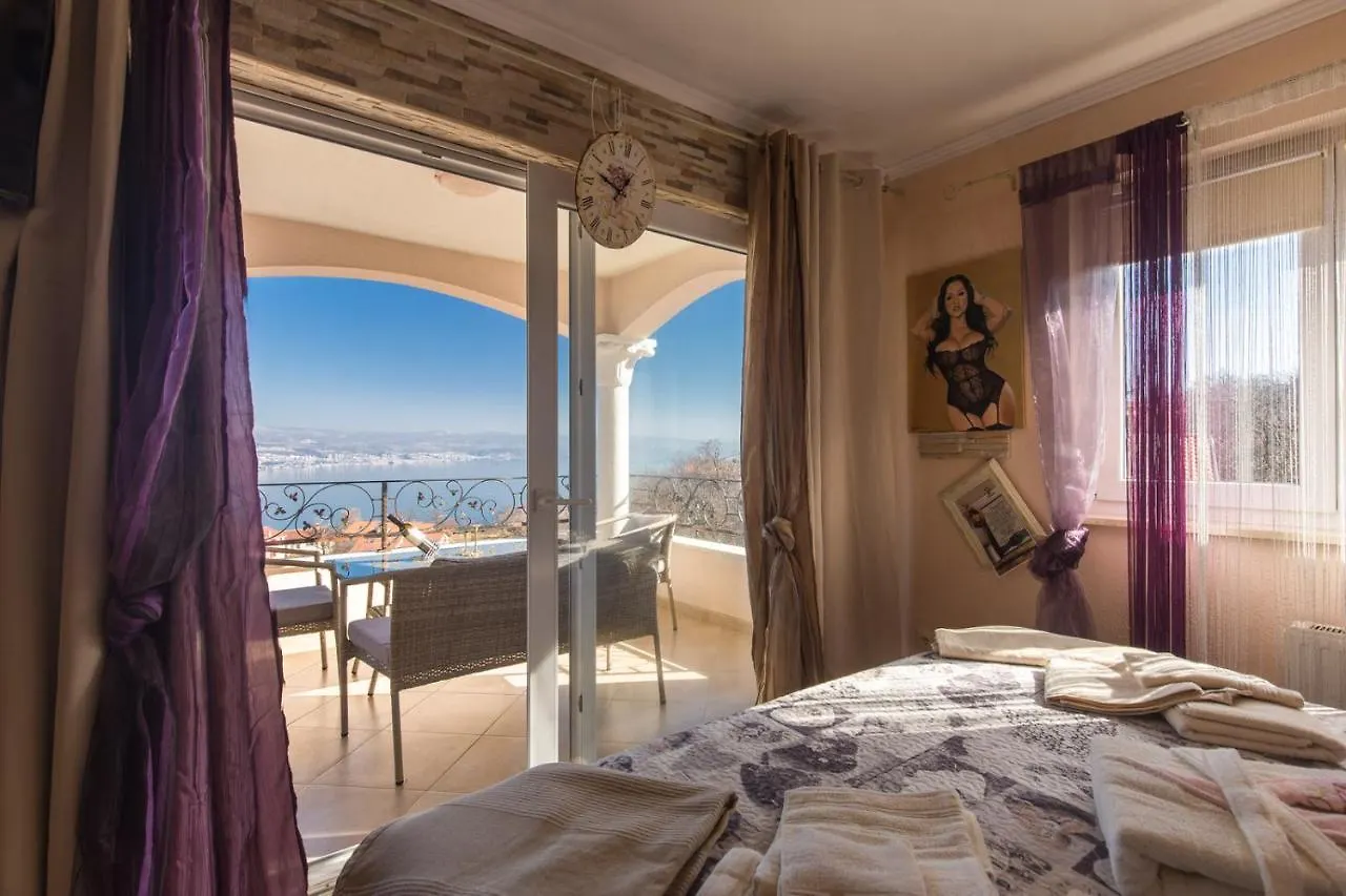 Beautiful Unique Luxury Villa Emily Опатия